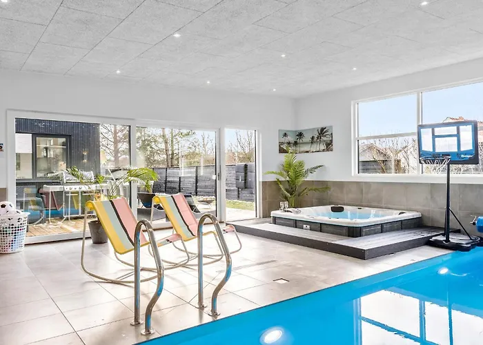 Amazing In With Sauna