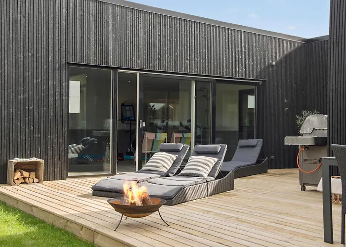 Amazing In With Sauna Blokhus